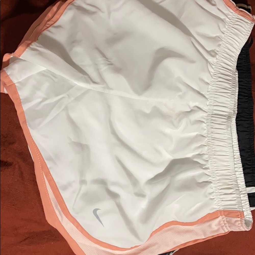 Nike Women White Athletic Shorts with Peach Trim